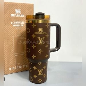 Stanley Quencher H2.0 Tumbler - Golden Chocolate with Gold,
